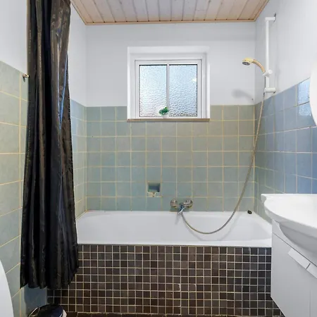 8 Person In Hébergement de vacances *